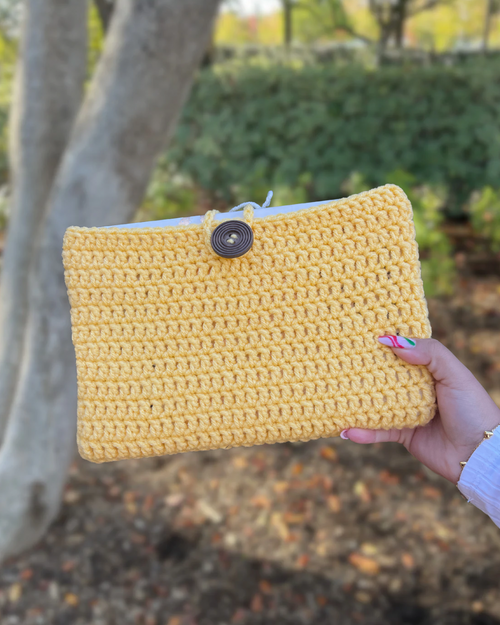 Crochet Button Book Case
