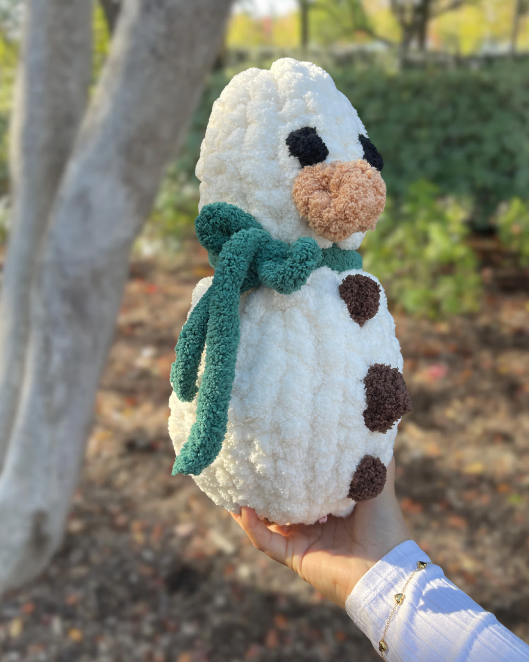 Finger Knit Snowmen - Medium